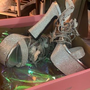 Dolls Kill 4 Inch Sparkly Heels Size 9 Women